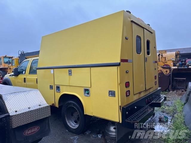 Ford F-450 Pickup/Pritschenwagen