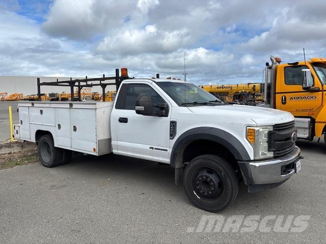 Ford F-450 Pickup/Pritschenwagen