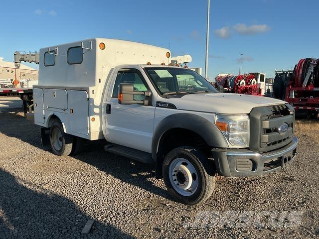 Ford F-450 Pickup/Pritschenwagen