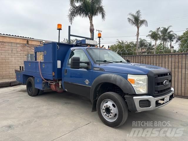 Ford F-550 Pickup/Pritschenwagen