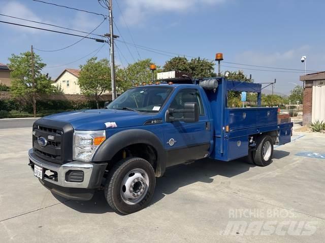 Ford F-550 Pickup/Pritschenwagen