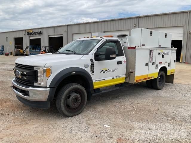 Ford F-550 Sonstige Baumaschinen