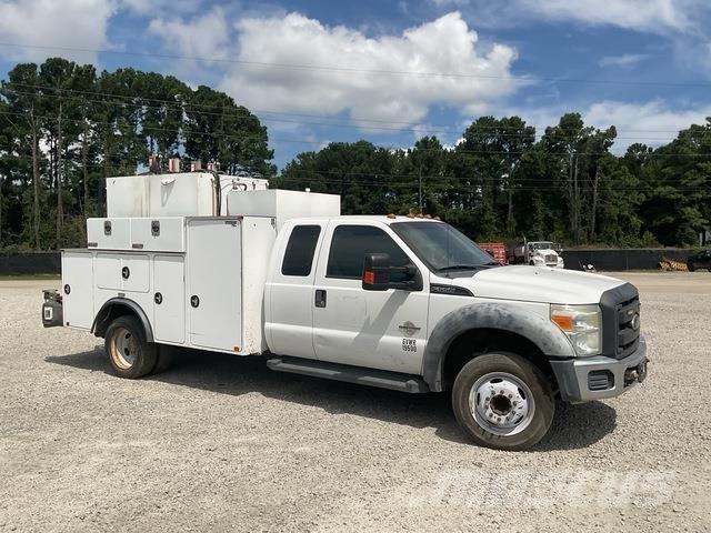 Ford F-550 Tankwagen