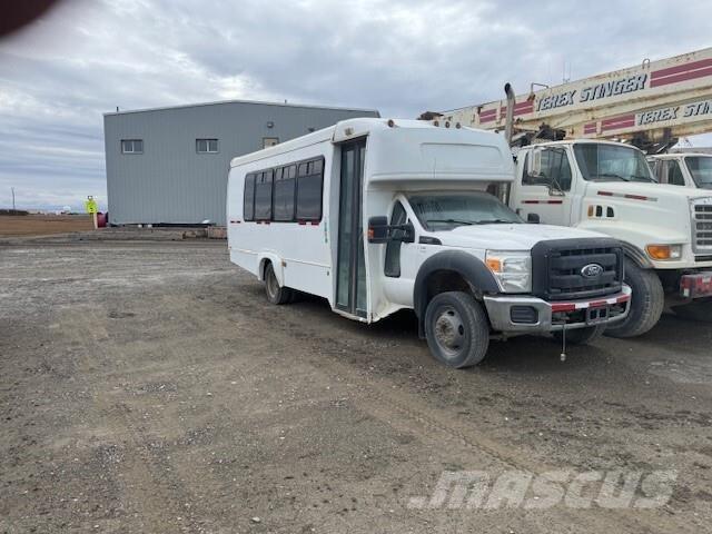 Ford F-550 Minibusse