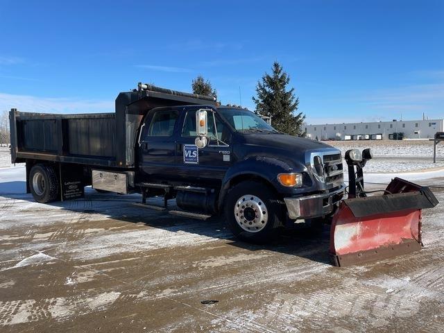 Ford F-650 Schneeschilde und -pflüge