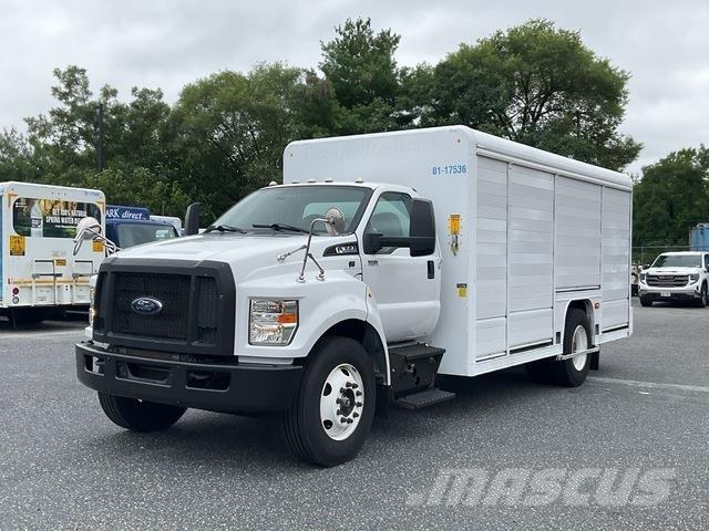 Ford F-650 Getränkewagen