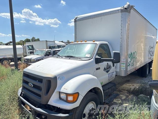 Ford F-750 Kofferaufbau