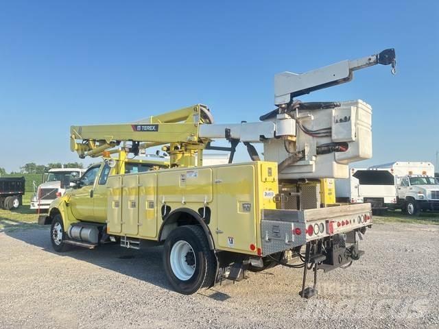 Ford F-750 LKW-Arbeitsbühnen