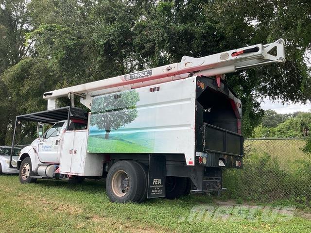 Ford F-750 LKW-Arbeitsbühnen