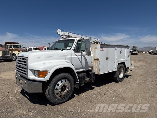 Ford F-800 Kommunal-Sonderfahrzeuge