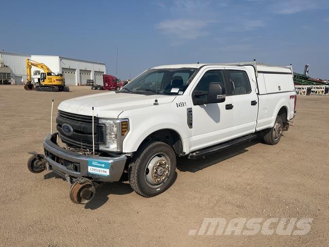Ford F350 Pickup/Pritschenwagen
