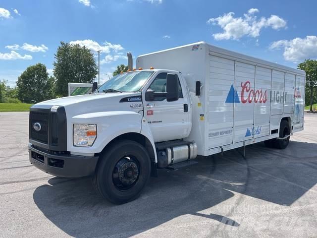 Ford F650 Getränkewagen