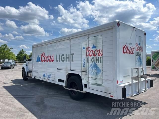 Ford F650 Getränkewagen