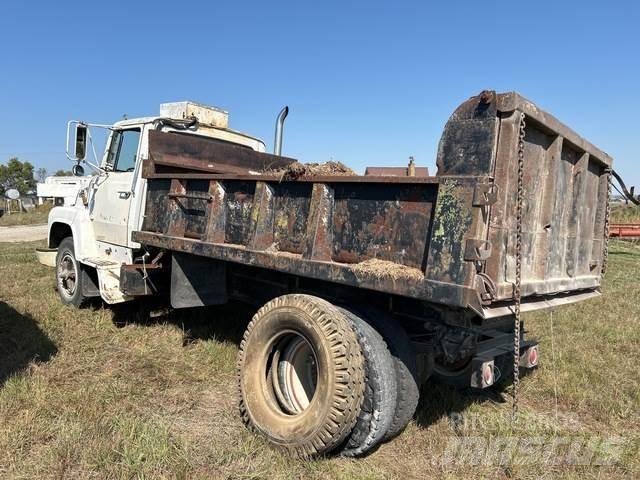 Ford F7000 Kipper