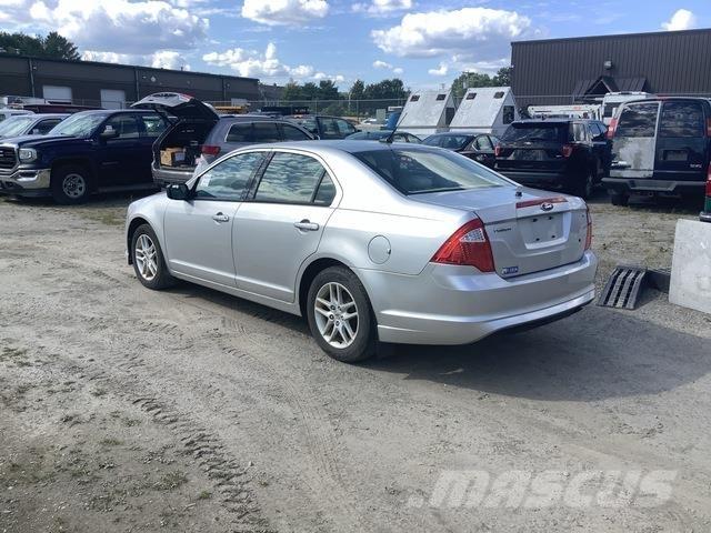 Ford Fusion S PKWs