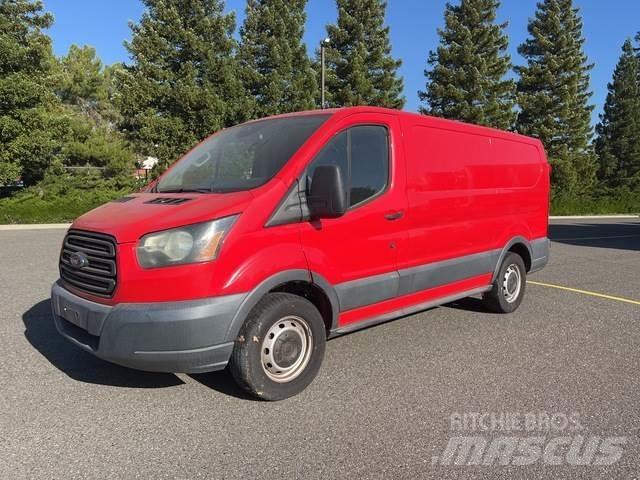 Ford Transit Lieferwagen