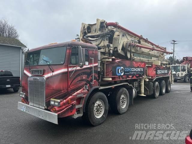 Freightliner  Betonpumpen