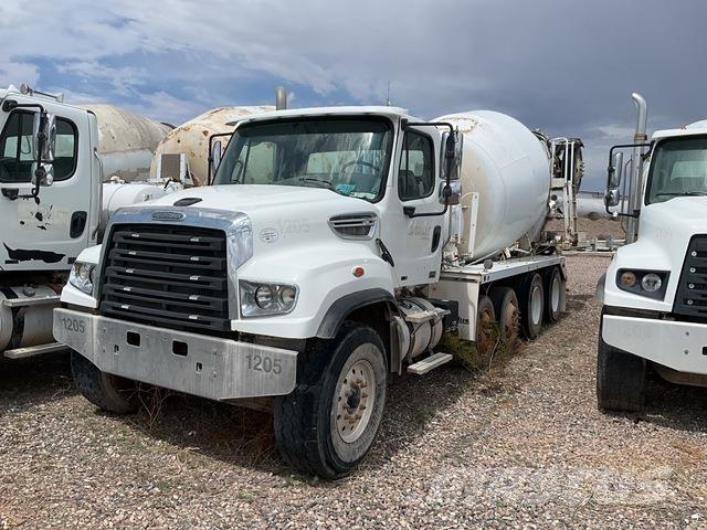 Freightliner  Andere Fahrzeuge