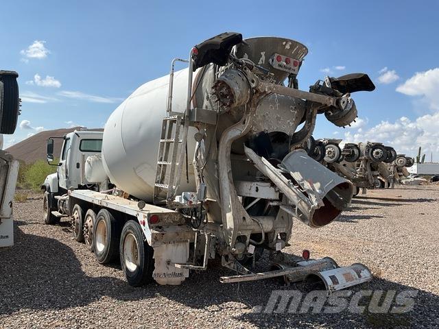 Freightliner  Andere Fahrzeuge