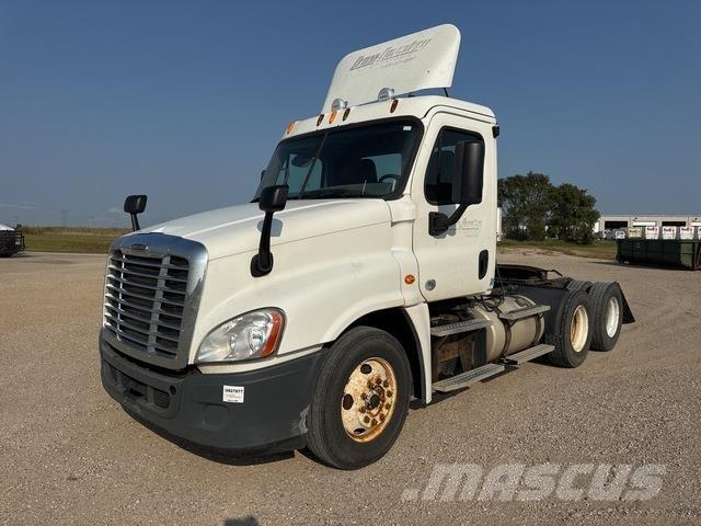Freightliner  Sattelzugmaschinen