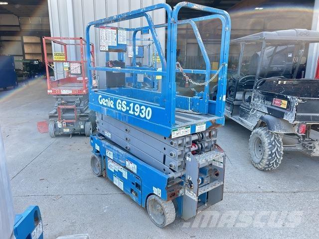 Genie GS-1930 Scheren-Arbeitsbühnen