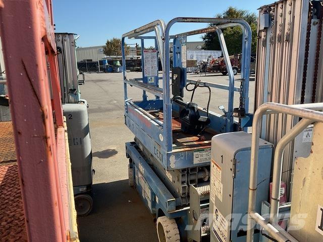 Genie GS-1930 Scheren-Arbeitsbühnen