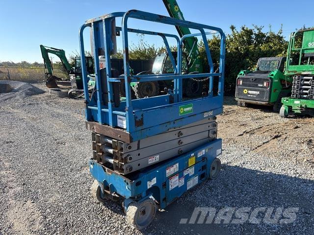 Genie GS-1930 Scheren-Arbeitsbühnen