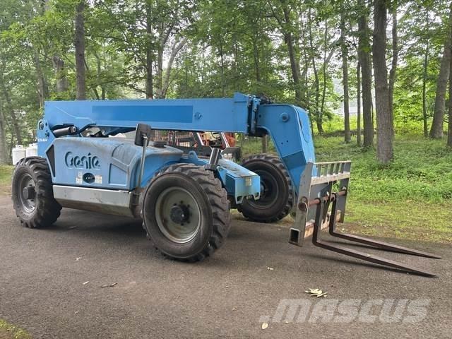 Genie GTH-844 Teleskoplader