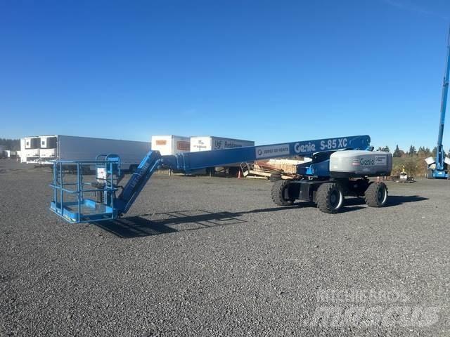 Genie S-85 XC Sonstige Baumaschinen