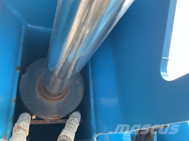 Genie Z45XC Gelenkteleskoparbeitsbühnen