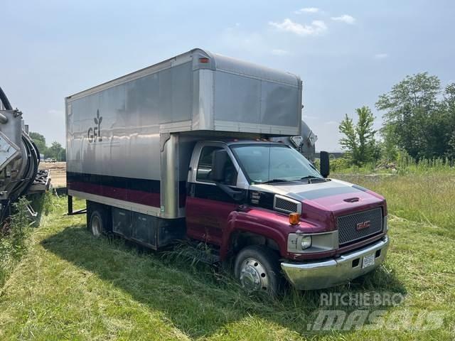 GMC C5500 Kofferaufbau