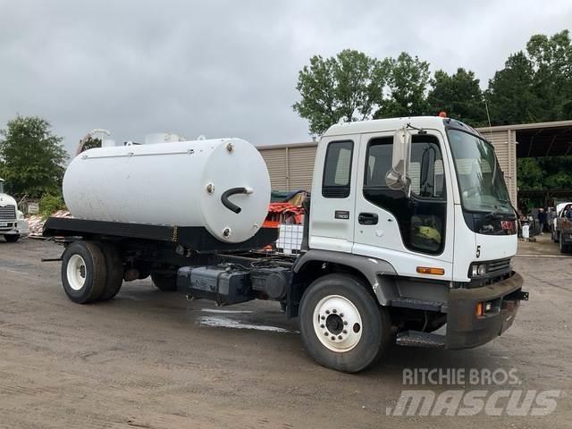 GMC T7500 Wassertanker