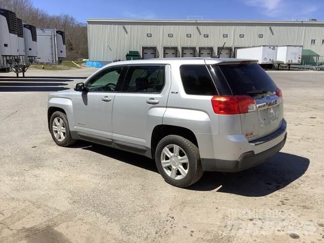 GMC Terrain PKWs