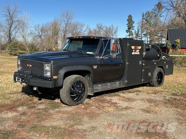 GMC V3500 Saug- und Druckwagen