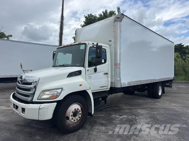 Hino 238 Kofferaufbau