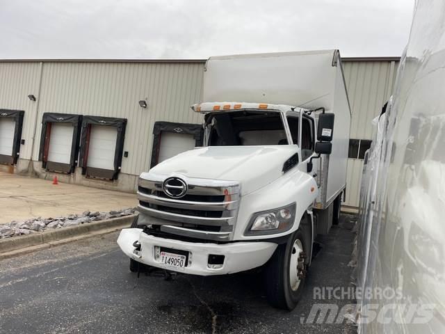 Hino 268 Kofferaufbau
