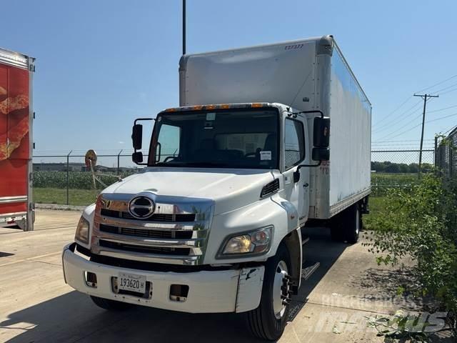 Hino 268 Kofferaufbau