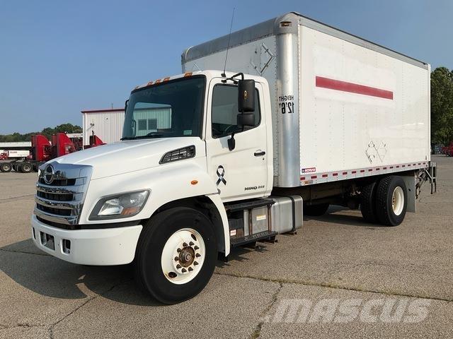 Hino 268 Kofferaufbau