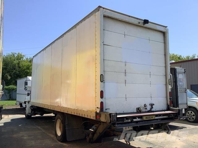Hino 268 Kofferaufbau