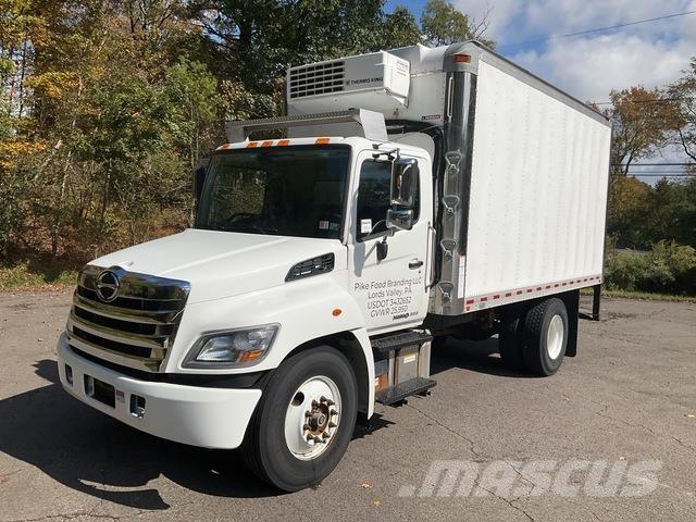 Hino 268 Kühlkoffer