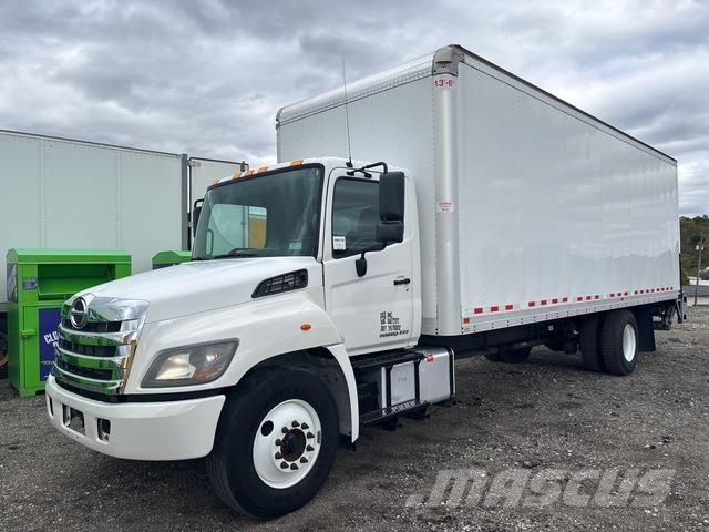 Hino 268 Kofferaufbau