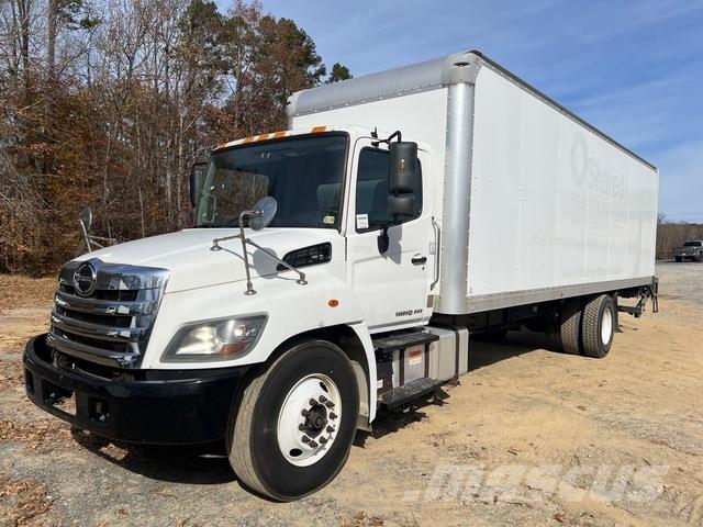 Hino 269 Kofferaufbau