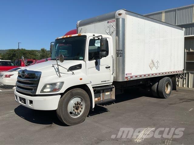 Hino 338 Kofferaufbau