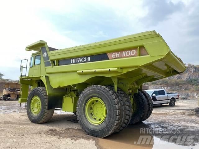 Hitachi EH1100 Dumper - Knickgelenk