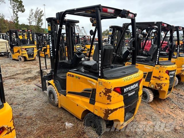 Hyundai 25B-9U Elektrische heftrucks