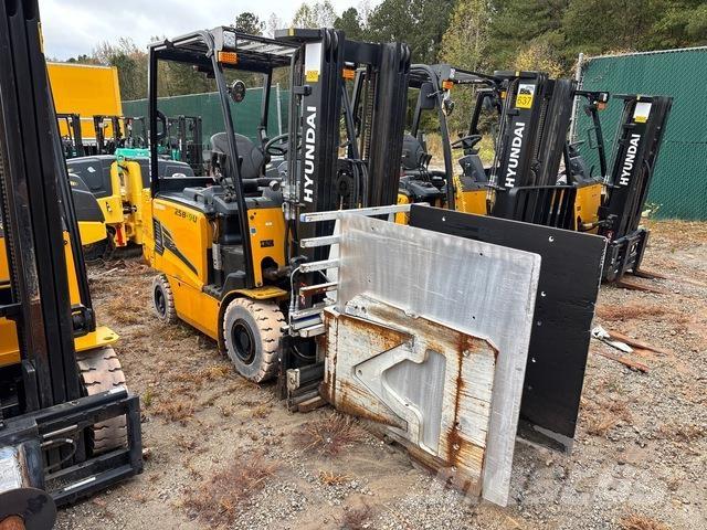 Hyundai 25B-9U Elektrische heftrucks