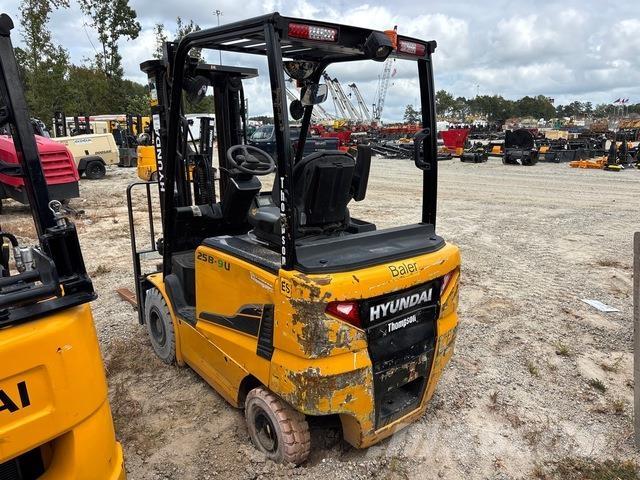 Hyundai 25B-9U Elektrische heftrucks