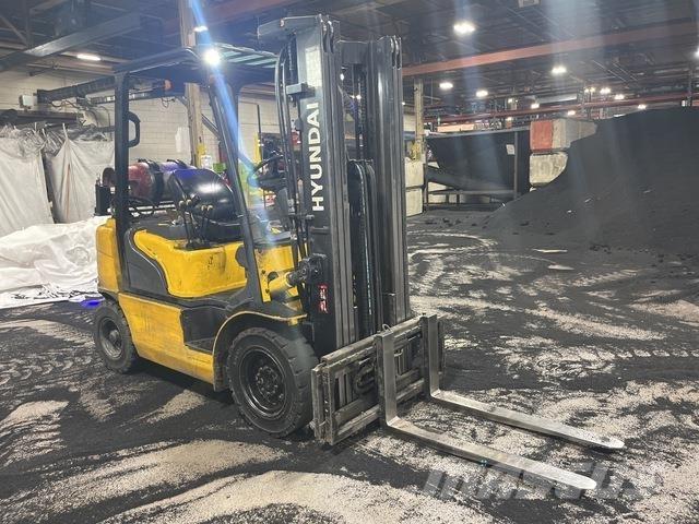 Hyundai 25L-7A Sonstige Baumaschinen