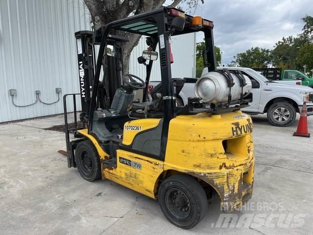 Hyundai 25L-7A Sonstige Baumaschinen
