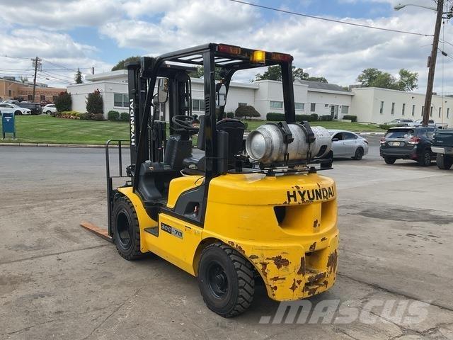 Hyundai 30G-7M Sonstige Baumaschinen
